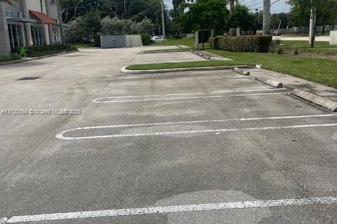 Commercial property in Cooper City, Florida № 1703169 - photo 12