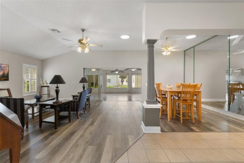 Casa en venta en The Villages, Florida, 3 dormitorios, 197.42 m2 № 2347944 - foto 7