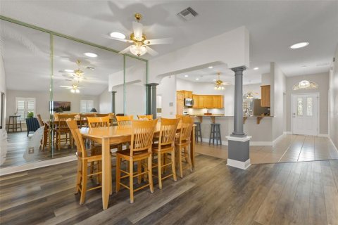 Casa en venta en The Villages, Florida, 3 dormitorios, 197.42 m2 № 2347944 - foto 14