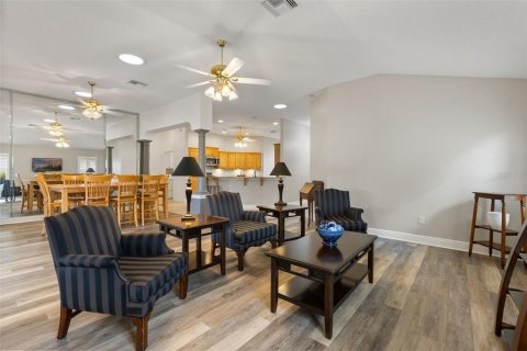 Casa en venta en The Villages, Florida, 3 dormitorios, 197.42 m2 № 2347944 - foto 9