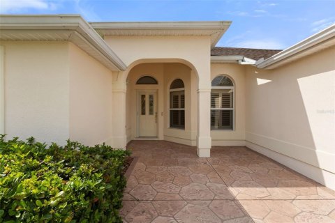 Casa en venta en The Villages, Florida, 3 dormitorios, 197.42 m2 № 2347944 - foto 6