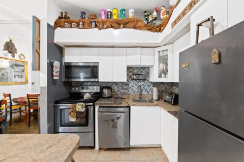 Купить кондоминиум в Тамарак, Флорида 1 комната, 76.83м2, № 2146856 - фото 2