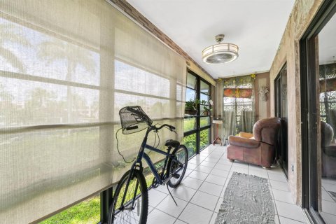 Купить кондоминиум в Тамарак, Флорида 1 комната, 76.83м2, № 2146856 - фото 9