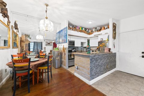 Купить кондоминиум в Тамарак, Флорида 1 комната, 76.83м2, № 2146856 - фото 4