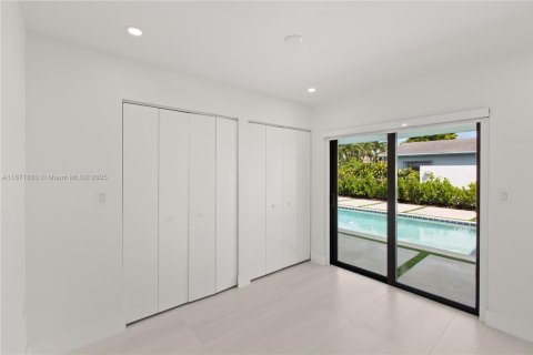 Villa ou maison à louer à Miami, Floride: 4 chambres, 140.84 m2 № 1941888 - photo 19