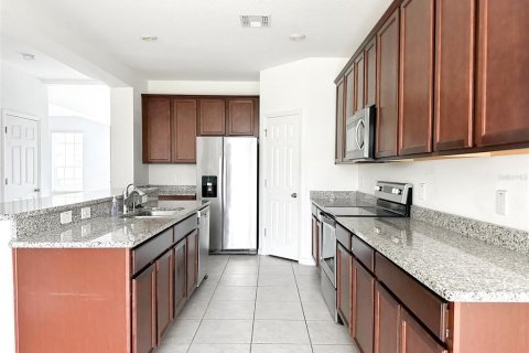 Casa en alquiler en Winter Garden, Florida, 6 dormitorios, 389.63 m2 № 2220421 - foto 13