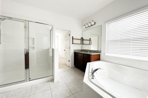 Casa en alquiler en Winter Garden, Florida, 6 dormitorios, 389.63 m2 № 2220421 - foto 25