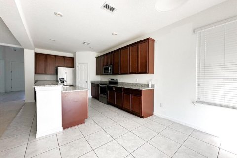 Casa en alquiler en Winter Garden, Florida, 6 dormitorios, 389.63 m2 № 2220421 - foto 11