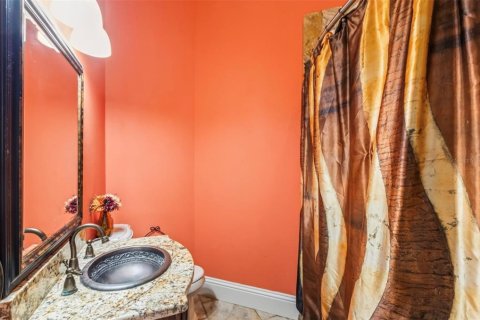House in Saint Petersburg, Florida 5 bedrooms, 381.46 sq.m. № 2394372 - photo 10