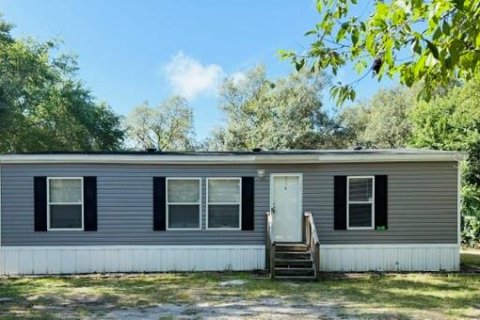 Apartment in Melrose, Florida 3 bedrooms, 111.48 sq.m. № 2258651