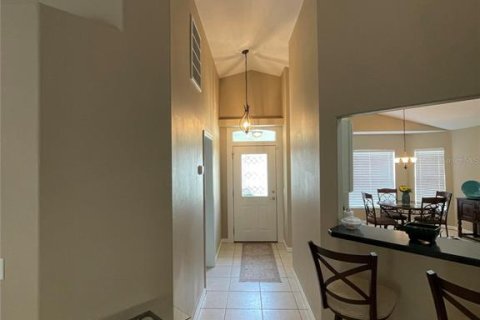 House in Winter Haven, Florida 2 bedrooms, 153.01 sq.m. № 2329030 - photo 16