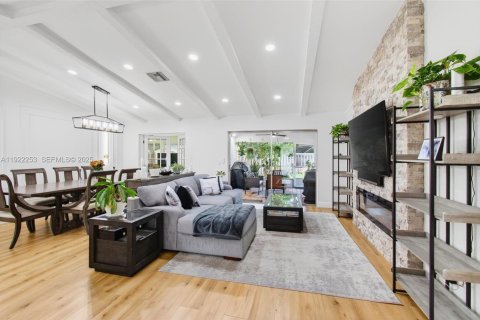 Villa ou maison à vendre à Boca Raton, Floride: 3 chambres, 141.86 m2 № 1976618 - photo 6