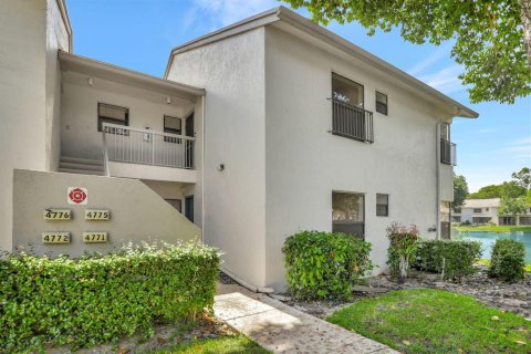 Copropriété à vendre à Coconut Creek, Floride: 3 chambres, 104.05 m2 № 2261421 - photo 23