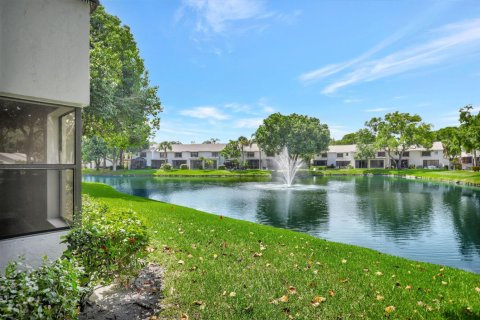 Copropriété à vendre à Coconut Creek, Floride: 3 chambres, 104.05 m2 № 2261421 - photo 2