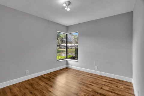 Copropriété à vendre à Coconut Creek, Floride: 3 chambres, 104.05 m2 № 2261421 - photo 18