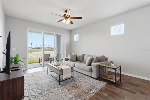 House in Riverview, Florida 4 bedrooms, 190.08 sq.m. № 2102257 - photo 13