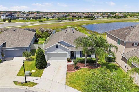 House in Riverview, Florida 4 bedrooms, 190.08 sq.m. № 2102257 - photo 2