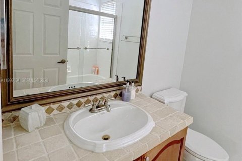 Villa ou maison à louer à Miramar, Floride: 4 chambres, 259.66 m2 № 2064806 - photo 23