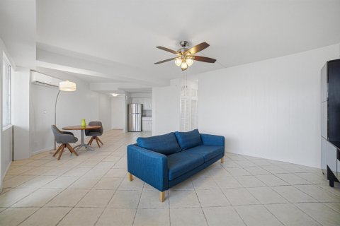 Copropriété à vendre à Fort Lauderdale, Floride: 1 chambre, 69.68 m2 № 2192901 - photo 13