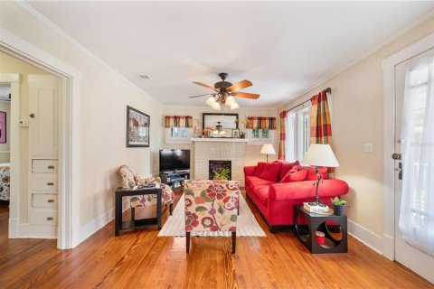 House in Lakeland, Florida 2 bedrooms, 98.85 sq.m. № 2390922 - photo 6