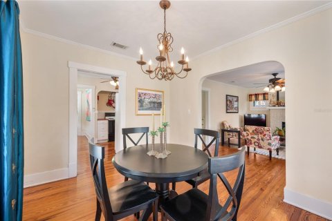 House in Lakeland, Florida 2 bedrooms, 98.85 sq.m. № 2390922 - photo 9
