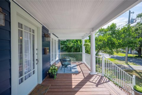 House in Lakeland, Florida 2 bedrooms, 98.85 sq.m. № 2390922 - photo 5