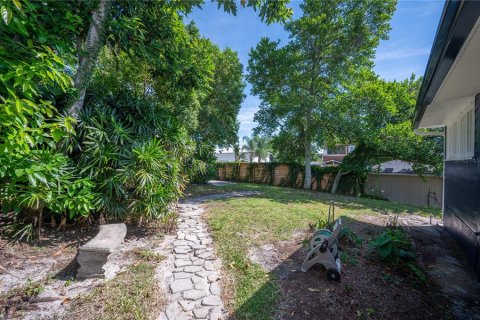 House in Lakeland, Florida 2 bedrooms, 98.85 sq.m. № 2390922 - photo 27