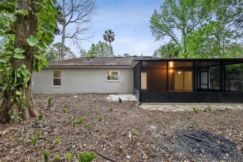 House in Winter Springs, Florida 3 bedrooms, 117.24 sq.m. № 1547828 - photo 23