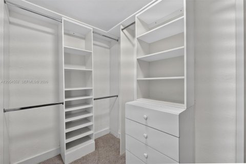House in Deerfield Beach, Florida 2 bedrooms, 164.72 sq.m. № 2186393 - photo 20
