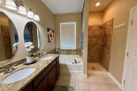 Villa ou maison à vendre à Riverview, Floride: 4 chambres, 344.48 m2 № 2152388 - photo 20