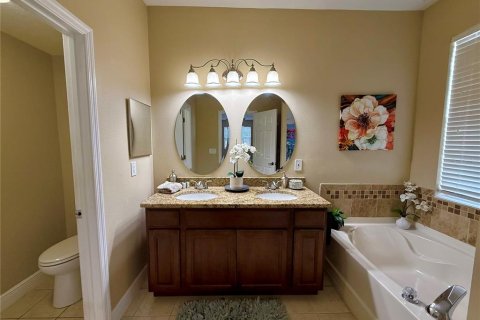 Villa ou maison à vendre à Riverview, Floride: 4 chambres, 344.48 m2 № 2152388 - photo 19