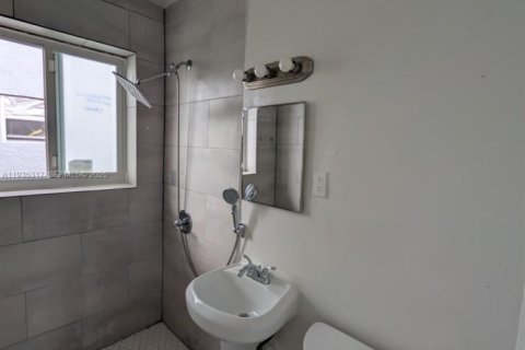 Appartement à louer à Miami, Floride: 2 chambres № 1993474 - photo 14
