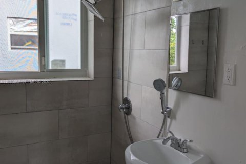 Appartement à louer à Miami, Floride: 2 chambres № 1993474 - photo 12