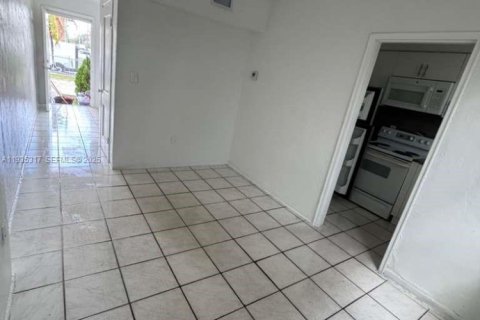 Appartement à louer à Miami, Floride: 2 chambres № 1993474 - photo 9