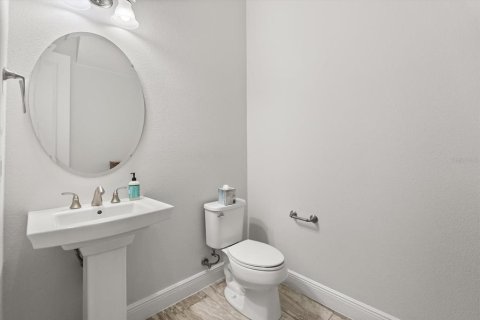 Townhouse in LAKESHORE in Winter Garden, Florida 3 bedrooms, 190.64 sq.m. № 1914501 - photo 12