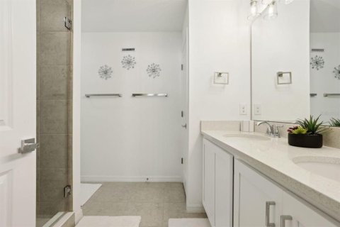 Touwnhouse à vendre à Davenport, Floride: 3 chambres, 153.57 m2 № 2158057 - photo 15