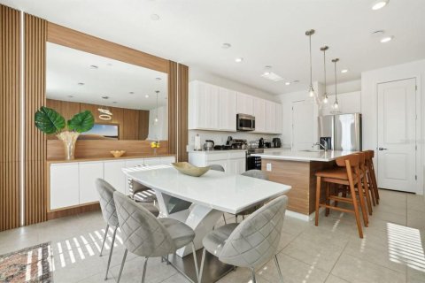 Touwnhouse à vendre à Davenport, Floride: 3 chambres, 153.57 m2 № 2158057 - photo 11