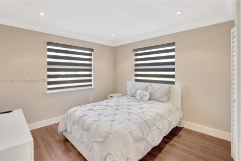Touwnhouse à louer à Miami, Floride: 3 chambres, 168.62 m2 № 1971435 - photo 21