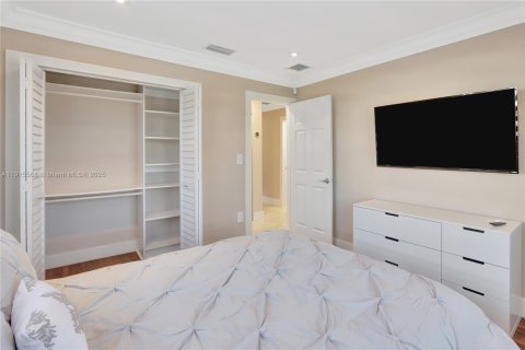 Touwnhouse à louer à Miami, Floride: 3 chambres, 168.62 m2 № 1971435 - photo 22