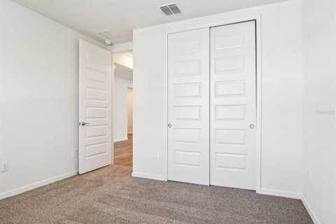 Villa ou maison à vendre à Zephyrhills, Floride: 4 chambres, 230.96 m2 № 2205868 - photo 6