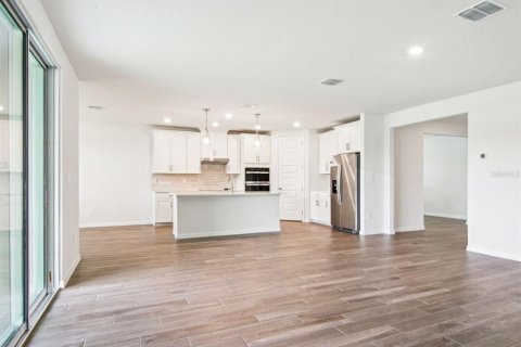 Villa ou maison à vendre à Zephyrhills, Floride: 4 chambres, 230.96 m2 № 2205868 - photo 15