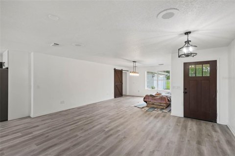Casa en venta en Weirsdale, Florida, 4 dormitorios, 264.31 m2 № 1829718 - foto 11