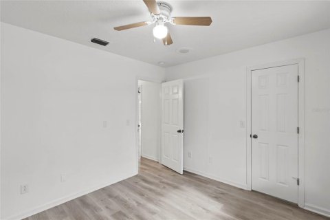 Casa en venta en Weirsdale, Florida, 4 dormitorios, 264.31 m2 № 1829718 - foto 30