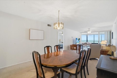 Condominio en venta en Venice, Florida, 2 dormitorios, 115.85 m2 № 2142357 - foto 15