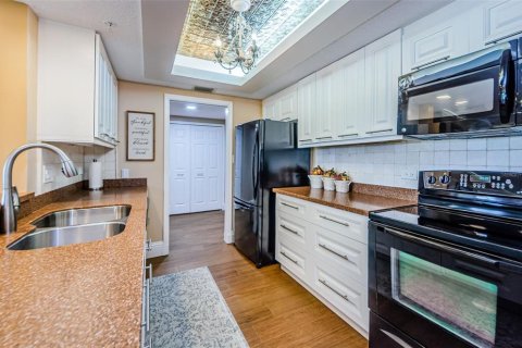 Copropriété à vendre à Palm Harbor, Floride: 2 chambres, 154.22 m2 № 1528913 - photo 13