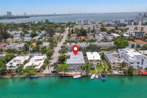 Immobilier commercial à vendre à Miami Beach, Floride: 857.86 m2 № 1960755 - photo 4