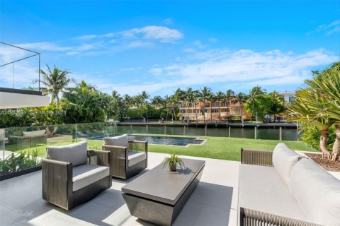 Villa ou maison à vendre à Coral Gables, Floride: 6 chambres, 600.15 m2 № 1996157 - photo 25