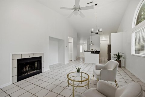 Villa ou maison à vendre à Newberry, Floride: 3 chambres, 130.62 m2 № 2258838 - photo 17