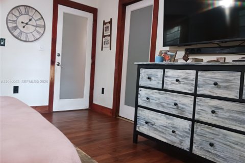 Commercial property in Miami, Florida 273.32 sq.m. № 2254018 - photo 21