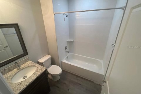 Appartement à louer à Deltona, Floride: 3 chambres, 115.2 m2 № 2383994 - photo 13